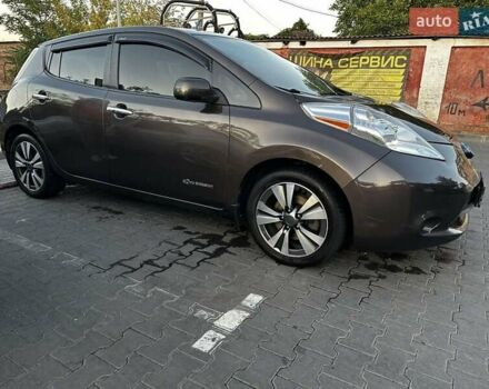 Коричневий Ніссан Ліф, об'ємом двигуна 0 л та пробігом 153 тис. км за 8000 $, фото 12 на Automoto.ua