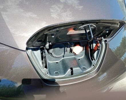 Коричневый Ниссан Лиф, объемом двигателя 0 л и пробегом 189 тыс. км за 6599 $, фото 5 на Automoto.ua
