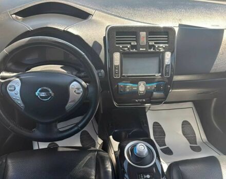 Коричневый Ниссан Лиф, объемом двигателя 0 л и пробегом 72 тыс. км за 4200 $, фото 5 на Automoto.ua