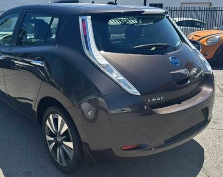 Коричневый Ниссан Лиф, объемом двигателя 0 л и пробегом 72 тыс. км за 4200 $, фото 2 на Automoto.ua