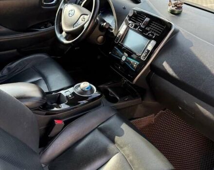 Коричневый Ниссан Лиф, объемом двигателя 0 л и пробегом 102 тыс. км за 8000 $, фото 6 на Automoto.ua