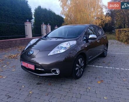 Коричневый Ниссан Лиф, объемом двигателя 0 л и пробегом 180 тыс. км за 7800 $, фото 4 на Automoto.ua