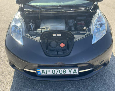 Коричневый Ниссан Лиф, объемом двигателя 0 л и пробегом 72 тыс. км за 9300 $, фото 2 на Automoto.ua