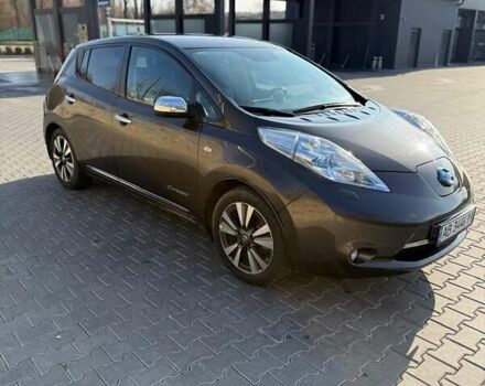 Коричневый Ниссан Лиф, объемом двигателя 0 л и пробегом 102 тыс. км за 8000 $, фото 15 на Automoto.ua