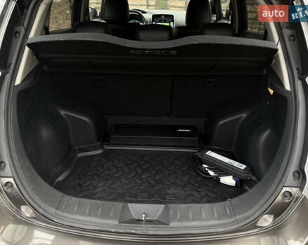 Коричневый Ниссан Лиф, объемом двигателя 0 л и пробегом 99 тыс. км за 8499 $, фото 30 на Automoto.ua