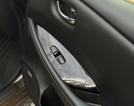 Коричневый Ниссан Лиф, объемом двигателя 0 л и пробегом 99 тыс. км за 8499 $, фото 15 на Automoto.ua