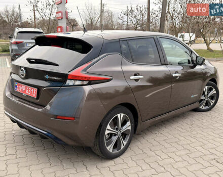 Коричневий Ніссан Ліф, об'ємом двигуна 0 л та пробігом 98 тис. км за 12500 $, фото 4 на Automoto.ua