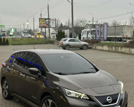 Коричневый Ниссан Лиф, объемом двигателя 0 л и пробегом 131 тыс. км за 12499 $, фото 1 на Automoto.ua