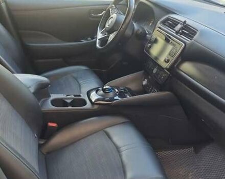 Коричневий Ніссан Ліф, об'ємом двигуна 0 л та пробігом 103 тис. км за 13500 $, фото 4 на Automoto.ua