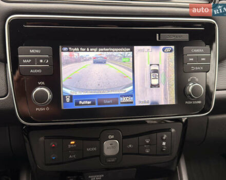 Коричневий Ніссан Ліф, об'ємом двигуна 0 л та пробігом 98 тис. км за 12500 $, фото 30 на Automoto.ua