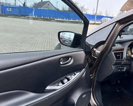 Коричневый Ниссан Лиф, объемом двигателя 0 л и пробегом 131 тыс. км за 12499 $, фото 18 на Automoto.ua