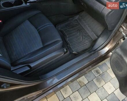 Коричневий Ніссан Ліф, об'ємом двигуна 0 л та пробігом 148 тис. км за 10990 $, фото 16 на Automoto.ua