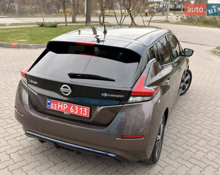 Коричневий Ніссан Ліф, об'ємом двигуна 0 л та пробігом 98 тис. км за 12500 $, фото 5 на Automoto.ua