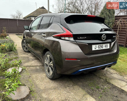 Коричневий Ніссан Ліф, об'ємом двигуна 0 л та пробігом 63 тис. км за 16892 $, фото 6 на Automoto.ua