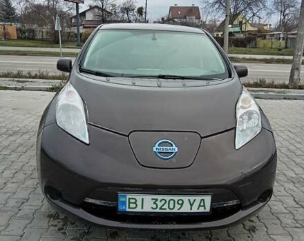 Коричневый Ниссан Лиф, объемом двигателя 0 л и пробегом 123 тыс. км за 6800 $, фото 1 на Automoto.ua