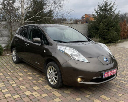 Коричневий Ніссан Ліф, об'ємом двигуна 0 л та пробігом 141 тис. км за 9200 $, фото 1 на Automoto.ua