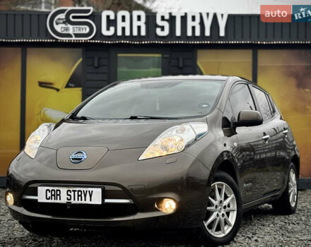 Коричневый Ниссан Лиф, объемом двигателя 0 л и пробегом 147 тыс. км за 8999 $, фото 1 на Automoto.ua