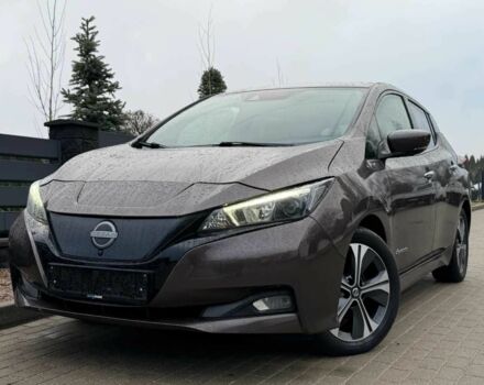 Коричневый Ниссан Лиф, объемом двигателя 0 л и пробегом 64 тыс. км за 8500 $, фото 1 на Automoto.ua