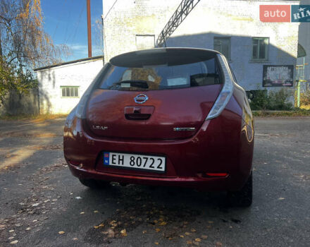 Красный Ниссан Лиф, объемом двигателя 0 л и пробегом 132 тыс. км за 4299 $, фото 5 на Automoto.ua