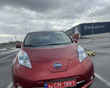 Красный Ниссан Лиф, объемом двигателя 0 л и пробегом 165 тыс. км за 4300 $, фото 20 на Automoto.ua