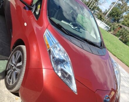 Червоний Ніссан Ліф, об'ємом двигуна 0 л та пробігом 165 тис. км за 5000 $, фото 3 на Automoto.ua