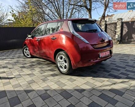 Червоний Ніссан Ліф, об'ємом двигуна 0 л та пробігом 127 тис. км за 4250 $, фото 26 на Automoto.ua