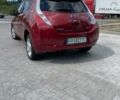 Красный Ниссан Лиф, объемом двигателя 0 л и пробегом 133 тыс. км за 6200 $, фото 2 на Automoto.ua