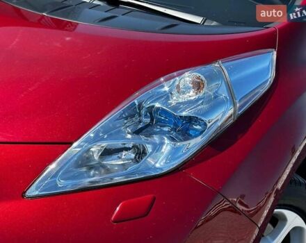 Червоний Ніссан Ліф, об'ємом двигуна 0 л та пробігом 98 тис. км за 6990 $, фото 13 на Automoto.ua