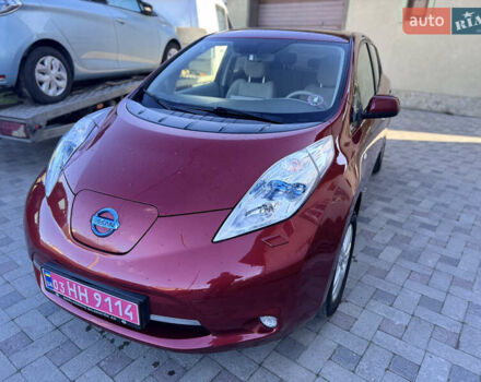 Червоний Ніссан Ліф, об'ємом двигуна 0 л та пробігом 140 тис. км за 4300 $, фото 12 на Automoto.ua