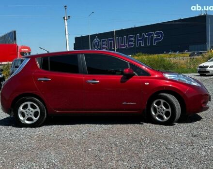 Червоний Ніссан Ліф, об'ємом двигуна 0 л та пробігом 98 тис. км за 6990 $, фото 10 на Automoto.ua