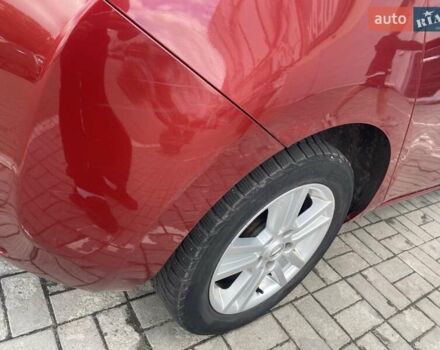 Красный Ниссан Лиф, объемом двигателя 0 л и пробегом 138 тыс. км за 4500 $, фото 2 на Automoto.ua