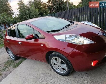 Червоний Ніссан Ліф, об'ємом двигуна 0 л та пробігом 118 тис. км за 6300 $, фото 9 на Automoto.ua