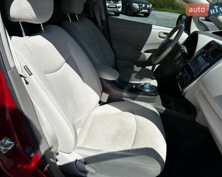 Червоний Ніссан Ліф, об'ємом двигуна 0 л та пробігом 98 тис. км за 6990 $, фото 29 на Automoto.ua