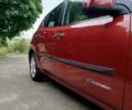 Красный Ниссан Лиф, объемом двигателя 0 л и пробегом 103 тыс. км за 4300 $, фото 1 на Automoto.ua
