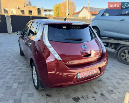 Червоний Ніссан Ліф, об'ємом двигуна 0 л та пробігом 140 тис. км за 4300 $, фото 4 на Automoto.ua