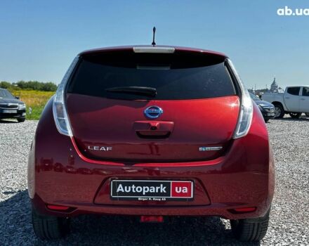 Червоний Ніссан Ліф, об'ємом двигуна 0 л та пробігом 98 тис. км за 6990 $, фото 7 на Automoto.ua