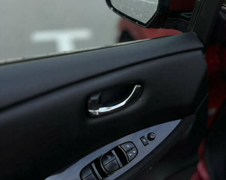 Красный Ниссан Лиф, объемом двигателя 0 л и пробегом 212 тыс. км за 7150 $, фото 9 на Automoto.ua