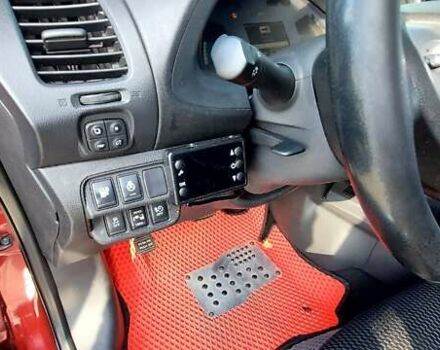 Красный Ниссан Лиф, объемом двигателя 0 л и пробегом 195 тыс. км за 8100 $, фото 4 на Automoto.ua