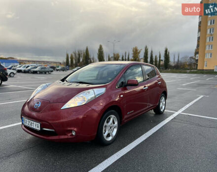 Красный Ниссан Лиф, объемом двигателя 0 л и пробегом 212 тыс. км за 7150 $, фото 5 на Automoto.ua