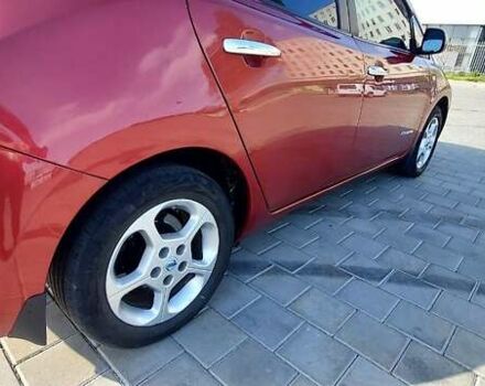 Красный Ниссан Лиф, объемом двигателя 0 л и пробегом 195 тыс. км за 8100 $, фото 9 на Automoto.ua