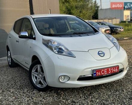 Червоний Ніссан Ліф, об'ємом двигуна 0 л та пробігом 90 тис. км за 5999 $, фото 3 на Automoto.ua