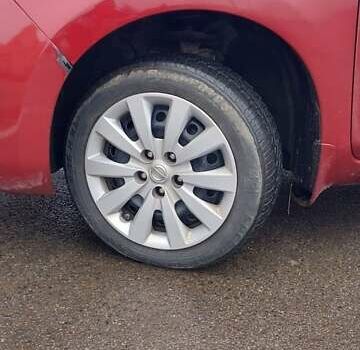 Червоний Ніссан Ліф, об'ємом двигуна 0 л та пробігом 215 тис. км за 5099 $, фото 4 на Automoto.ua