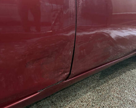 Красный Ниссан Лиф, объемом двигателя 0 л и пробегом 250 тыс. км за 3600 $, фото 4 на Automoto.ua