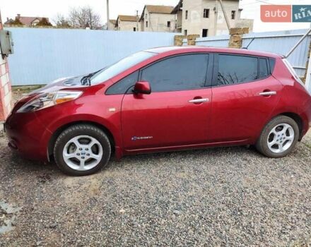 Червоний Ніссан Ліф, об'ємом двигуна 0 л та пробігом 113 тис. км за 9499 $, фото 1 на Automoto.ua