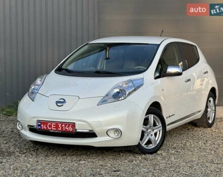 Червоний Ніссан Ліф, об'ємом двигуна 0 л та пробігом 90 тис. км за 5999 $, фото 19 на Automoto.ua