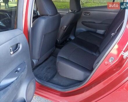 Червоний Ніссан Ліф, об'ємом двигуна 0 л та пробігом 93 тис. км за 5500 $, фото 21 на Automoto.ua