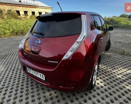 Красный Ниссан Лиф, объемом двигателя 0 л и пробегом 142 тыс. км за 6500 $, фото 5 на Automoto.ua