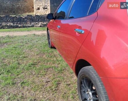 Червоний Ніссан Ліф, об'ємом двигуна 0 л та пробігом 93 тис. км за 5500 $, фото 16 на Automoto.ua