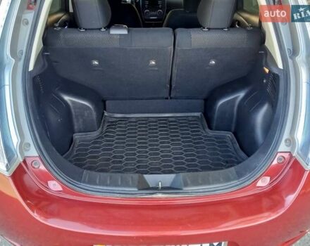 Червоний Ніссан Ліф, об'ємом двигуна 0 л та пробігом 93 тис. км за 5500 $, фото 38 на Automoto.ua