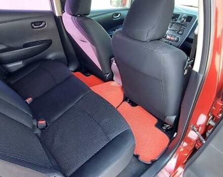 Красный Ниссан Лиф, объемом двигателя 0 л и пробегом 195 тыс. км за 8100 $, фото 10 на Automoto.ua